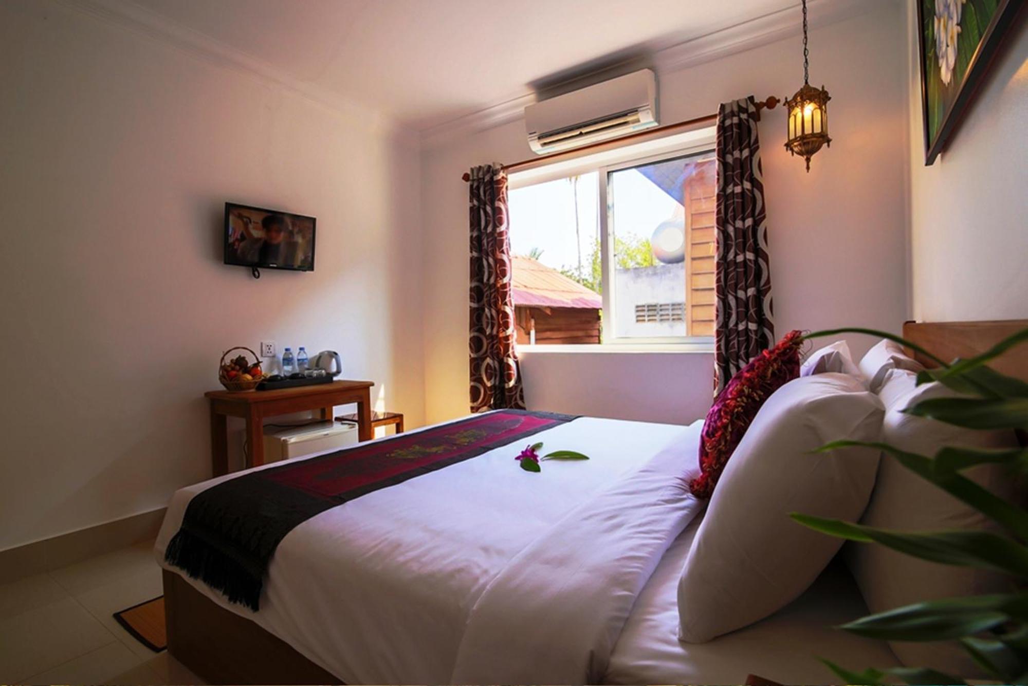 Plumeria Hotel & Spa Siem Reap Exterior photo